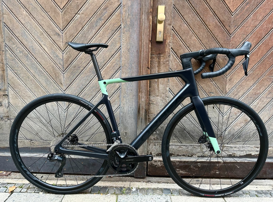 Orbea Orca M30i Team Carbon 105 Di2