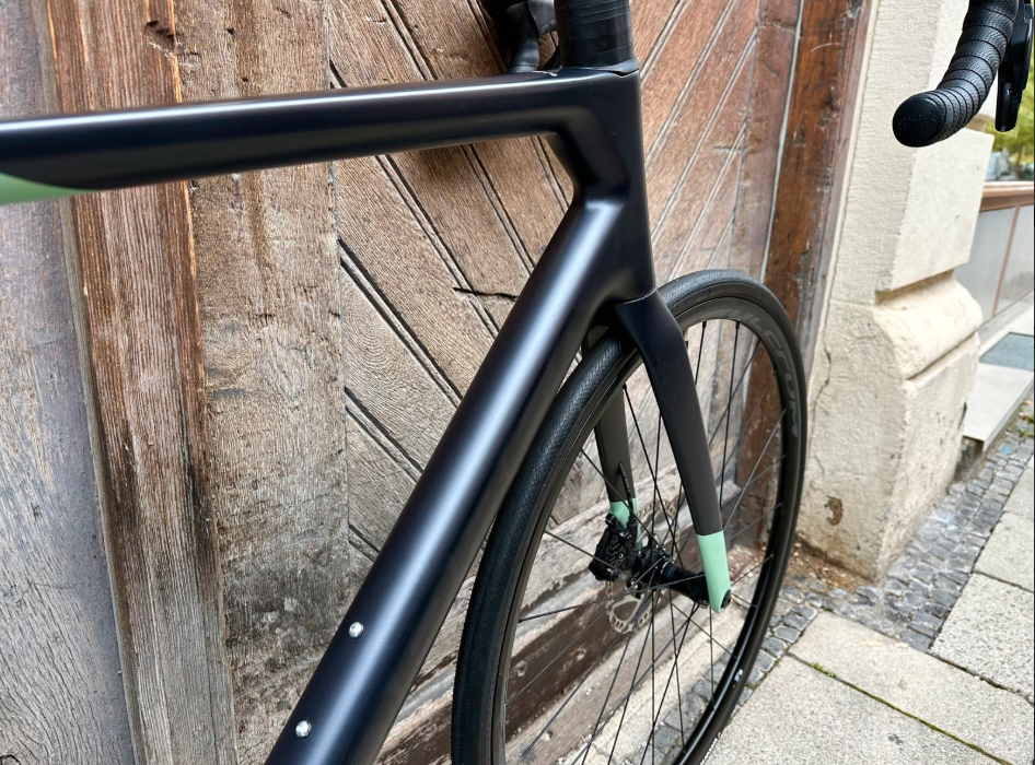 Orbea Orca M30i Team Carbon 105 Di2