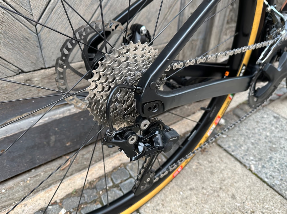 Giant Revolt Advanced 3 Gravelbike 28"