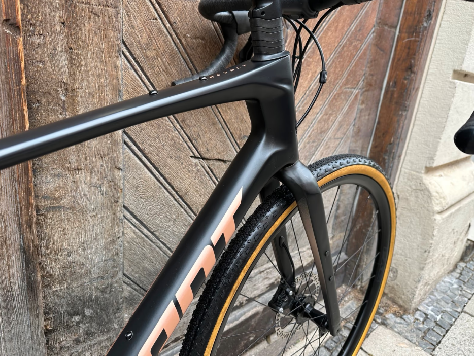 Giant Revolt Advanced 3 Gravelbike 28"