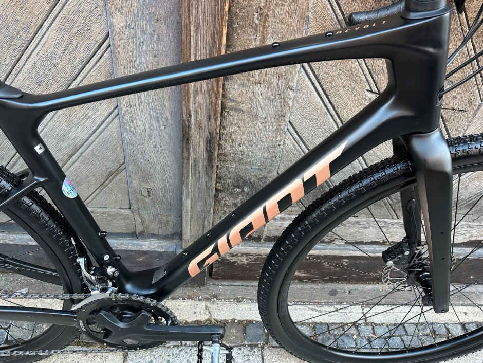Giant Revolt Advanced 3 Gravelbike 28"