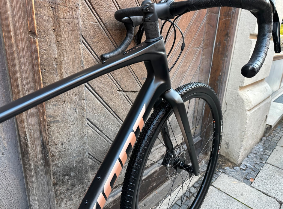 Giant Revolt Advanced 3 Gravelbike 28"