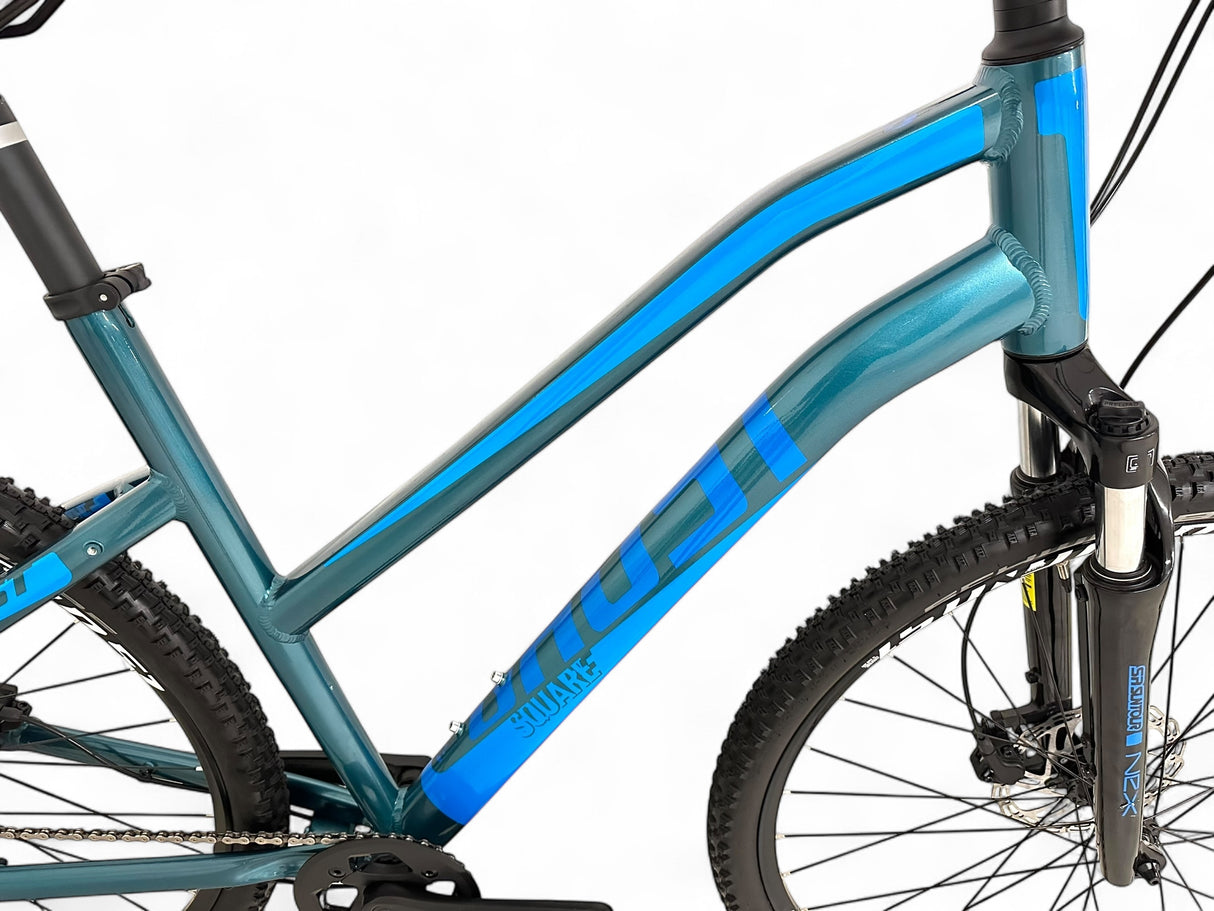 Ghost Square Cross Base Lady