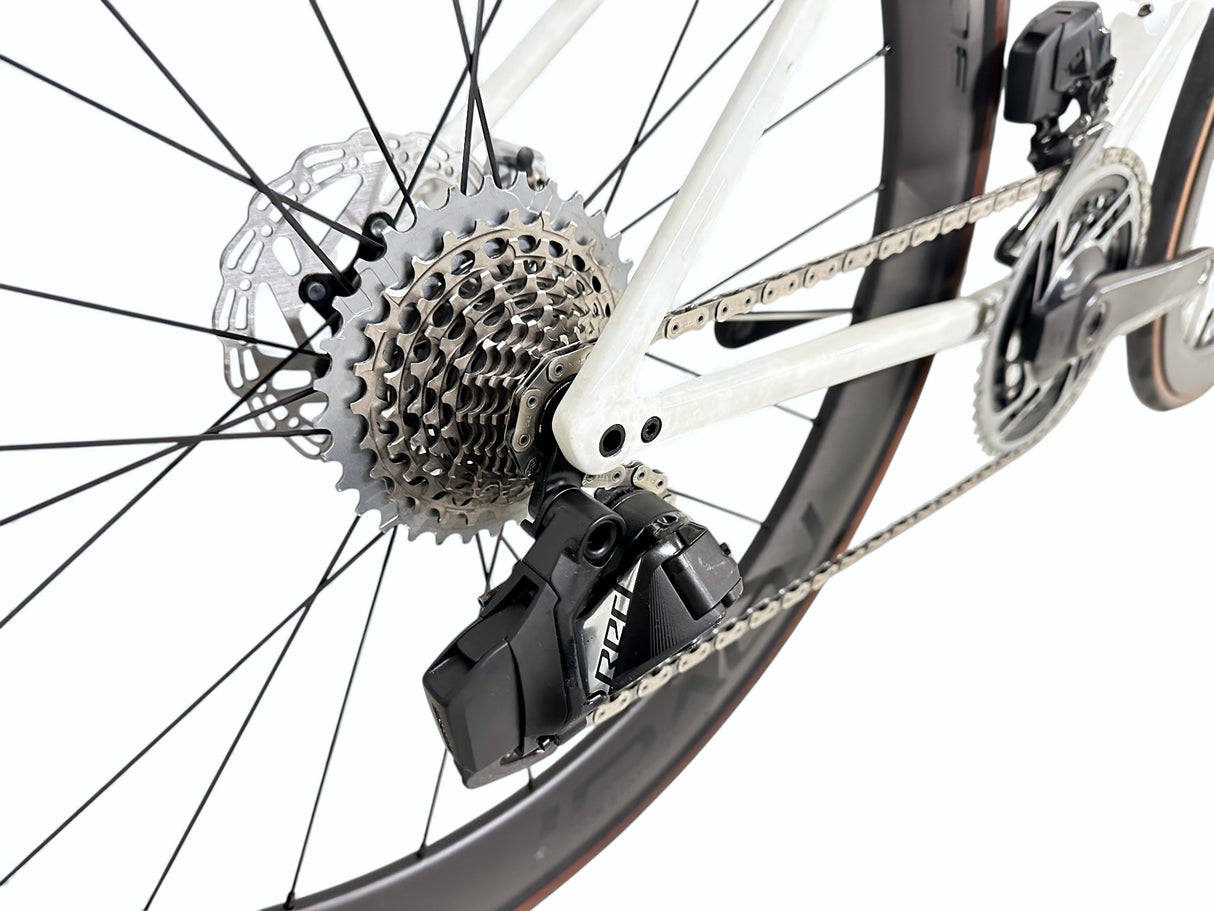 S-Works Tarmac SL8 Sram RED / Dune White