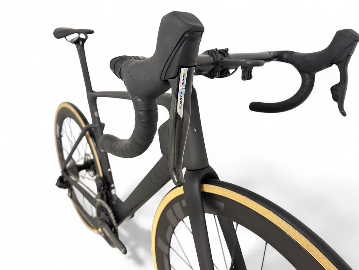 Van Rysel RCR SRAM Force Rennrad