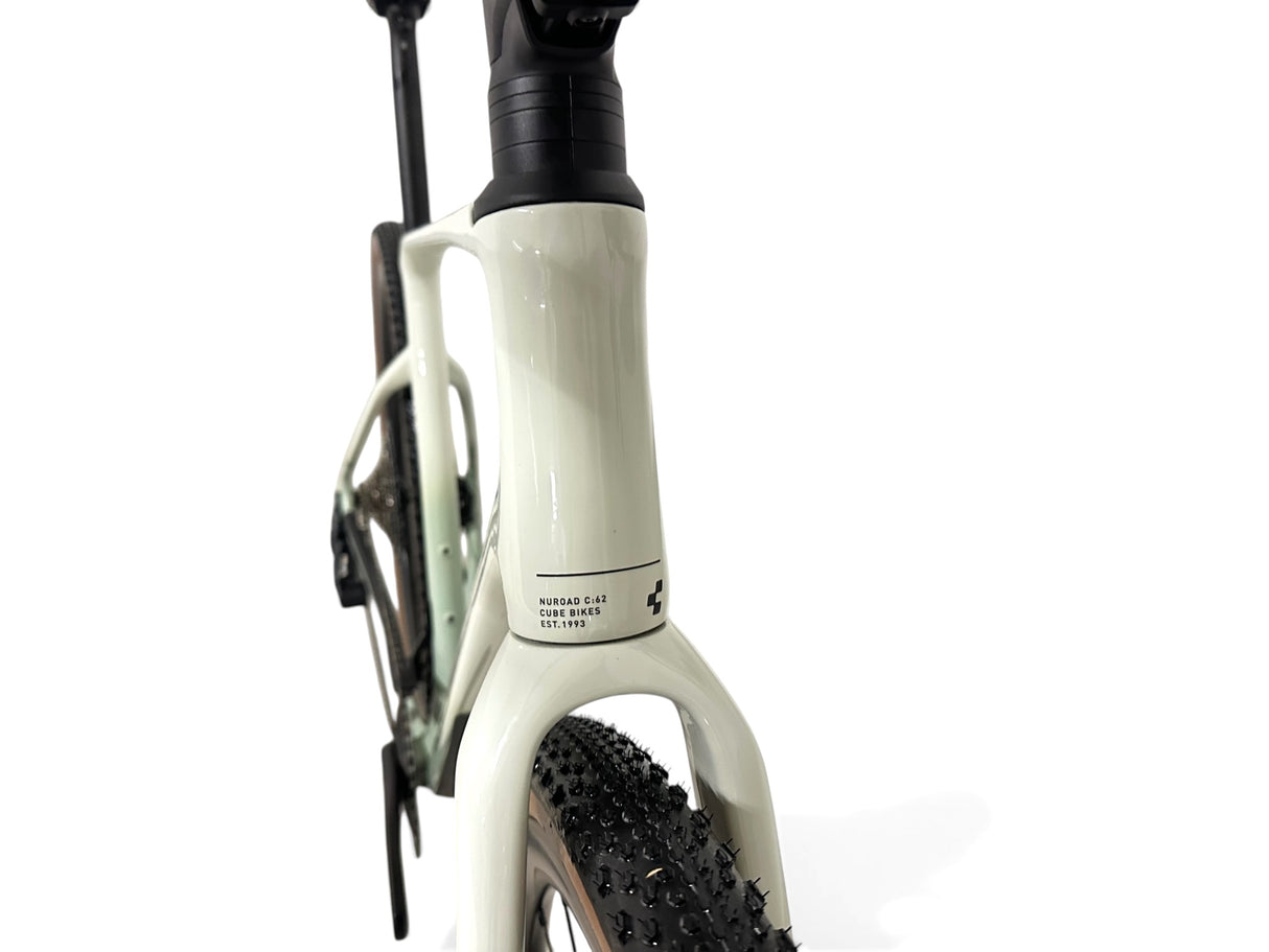 Cube Nuroad C:62 EX Carbon Gravelbike desertstone´n´green