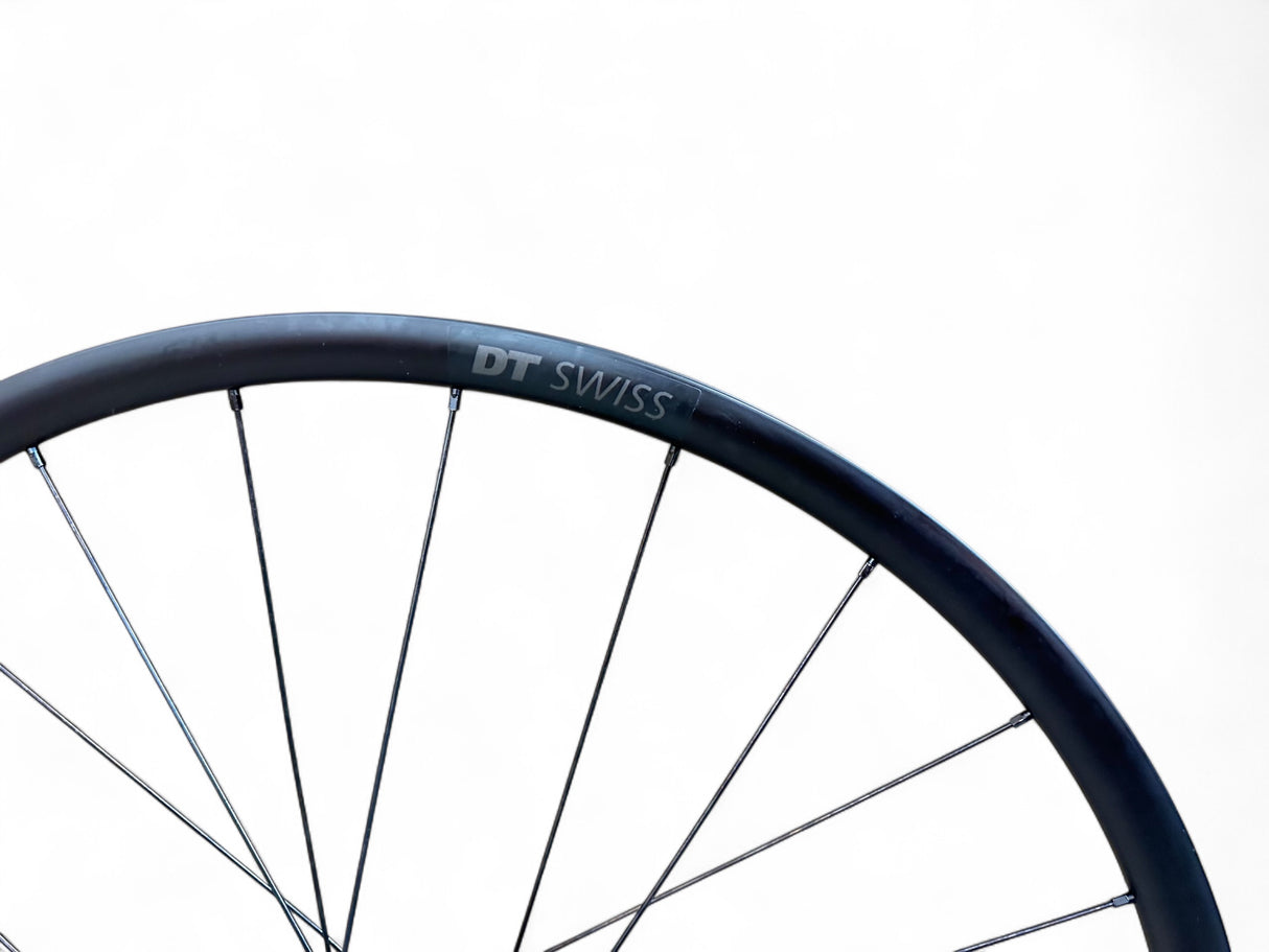 DT Swiss R470 DB Laufradsatz Rennrad