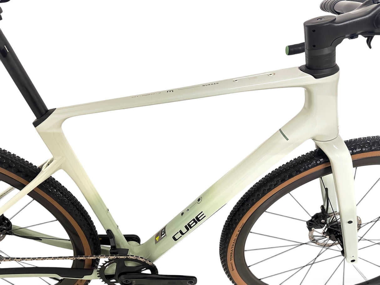 Cube Nuroad C:62 EX Carbon Gravelbike desertstone´n´green