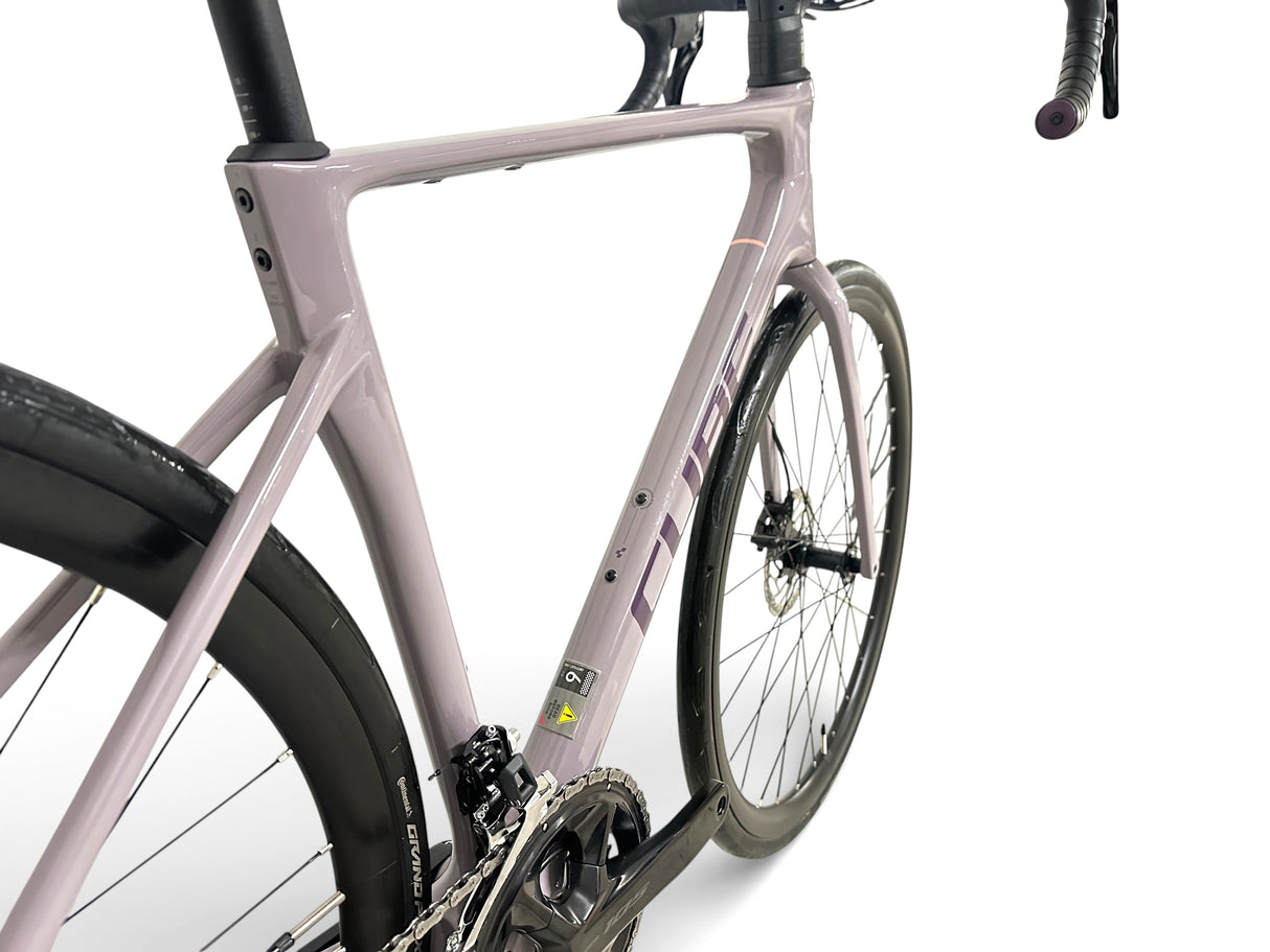 Cube Attain C:62 Race Carbon Rennrad