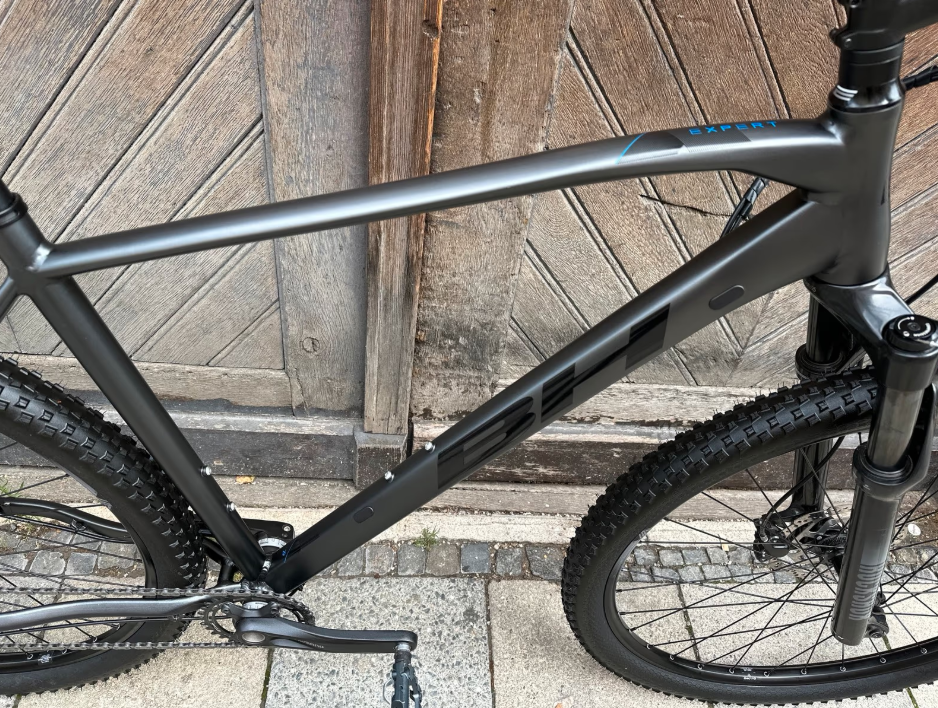 mountainbike bh expert BH Expert Mountainbike – Shimano XT, Rock Shox Federgabel, Größe L – Bici No.1