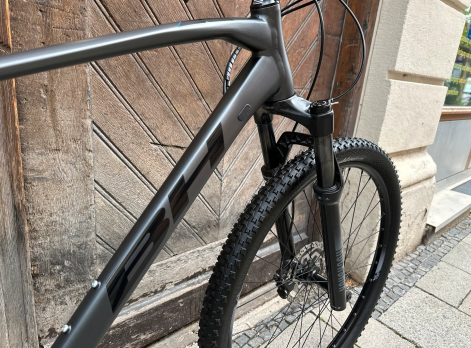 mountainbike bh expert BH Expert Mountainbike – Shimano XT, Rock Shox Federgabel, Größe L – Bici No.1