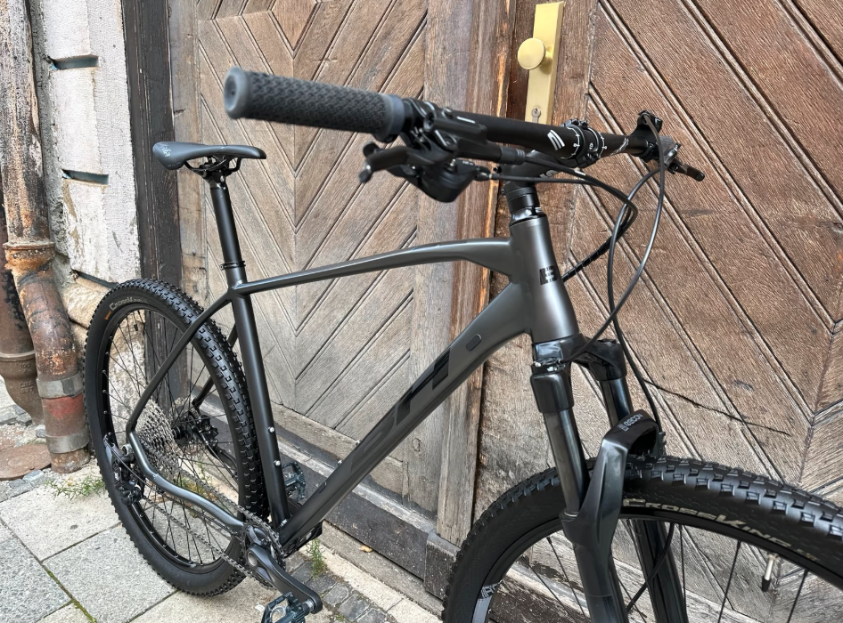 mountainbike bh expert BH Expert Mountainbike – Shimano XT, Rock Shox Federgabel, Größe L – Bici No.1
