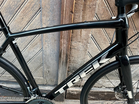 Trek Domane AL 4 road bike 28"