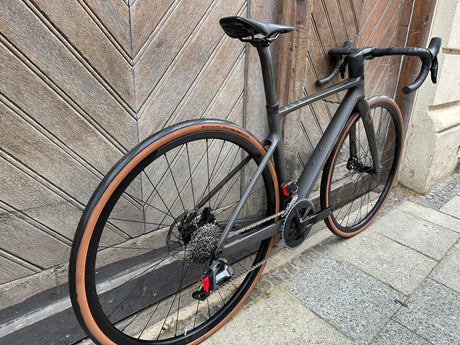 Scott Addict RC30 Carbon Road Bike 28"
