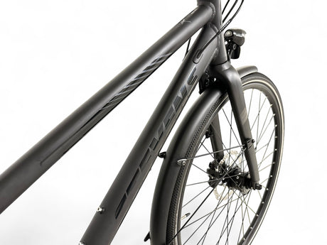 Stevens 6X Lite Tour trekking bike for women