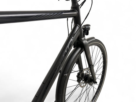 Stevens 6X Lite Tour trekking bike