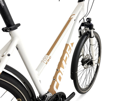 Compel XRC 700 women's trekking bike
