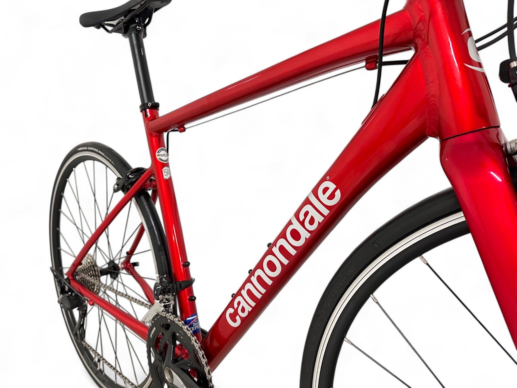 Cannondale CAAD Optimo 1 – Road bike with carbon fork &amp