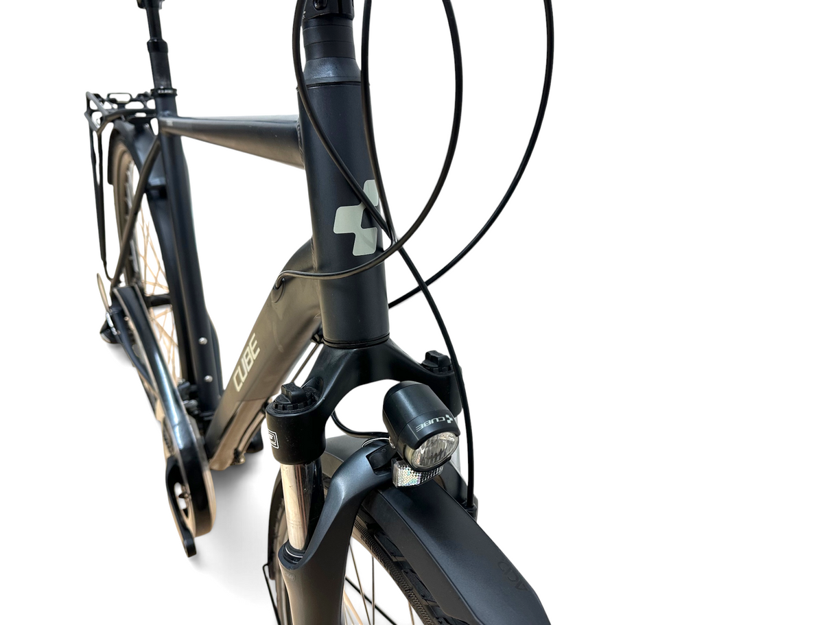 Cube Touring One
