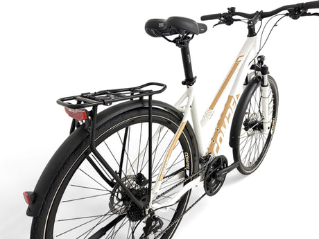 Compel XRC 700 women's trekking bike