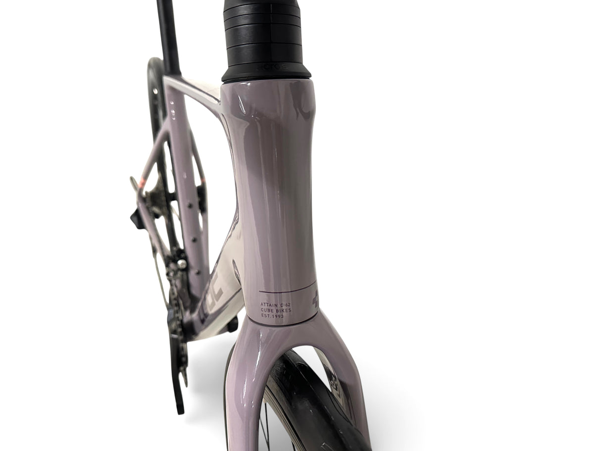 Cube Attain C:62 Race Carbon Rennrad