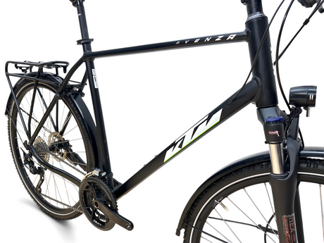 KTM Avenza Cross Street