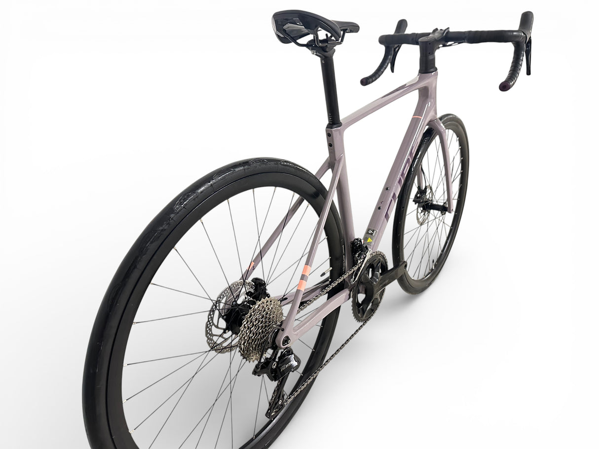 Cube Attain C:62 Race Carbon Rennrad