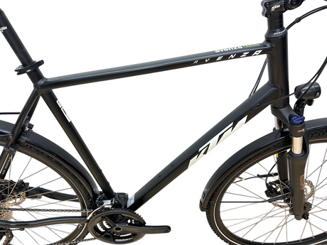 KTM Avenza Cross Street
