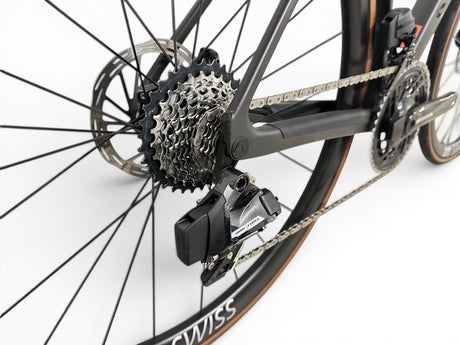 Canyon Endurace CF SLX 8 AXS Aero Powermeter