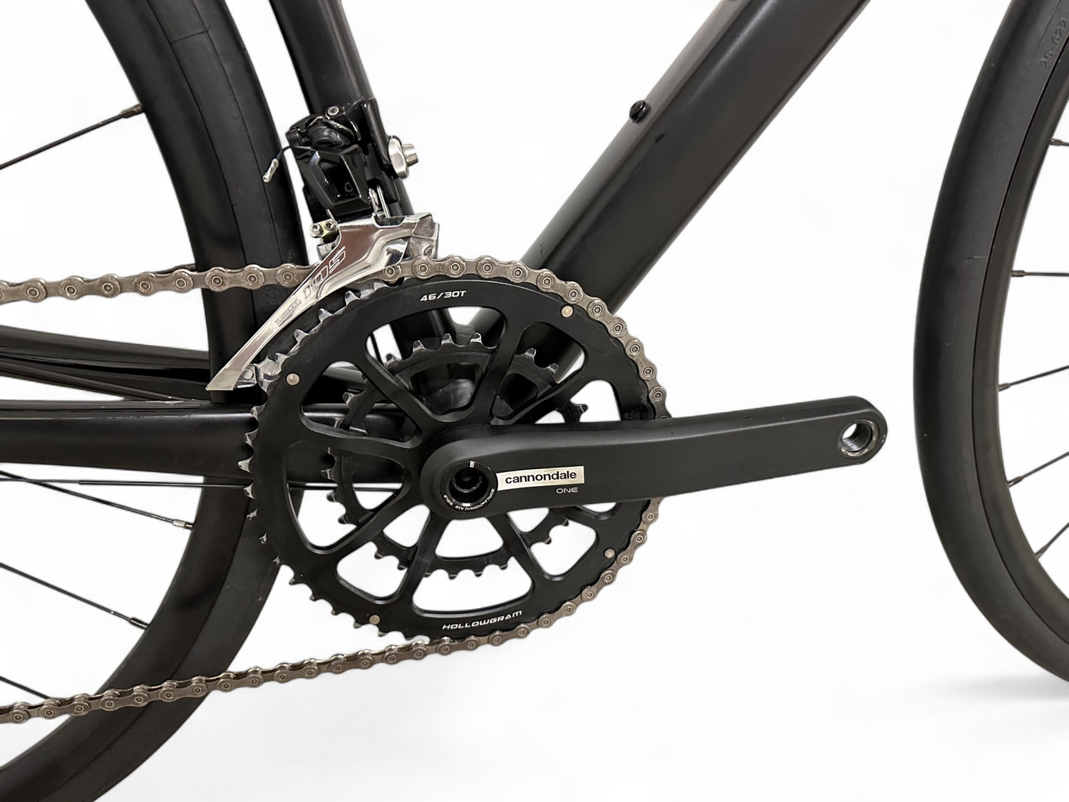 cannondale rennrad alu Cannondale CAAD13 Disc 105 – Alu-Rennrad mit Shimano 105 & Scheibenbremsen – Bici No.1