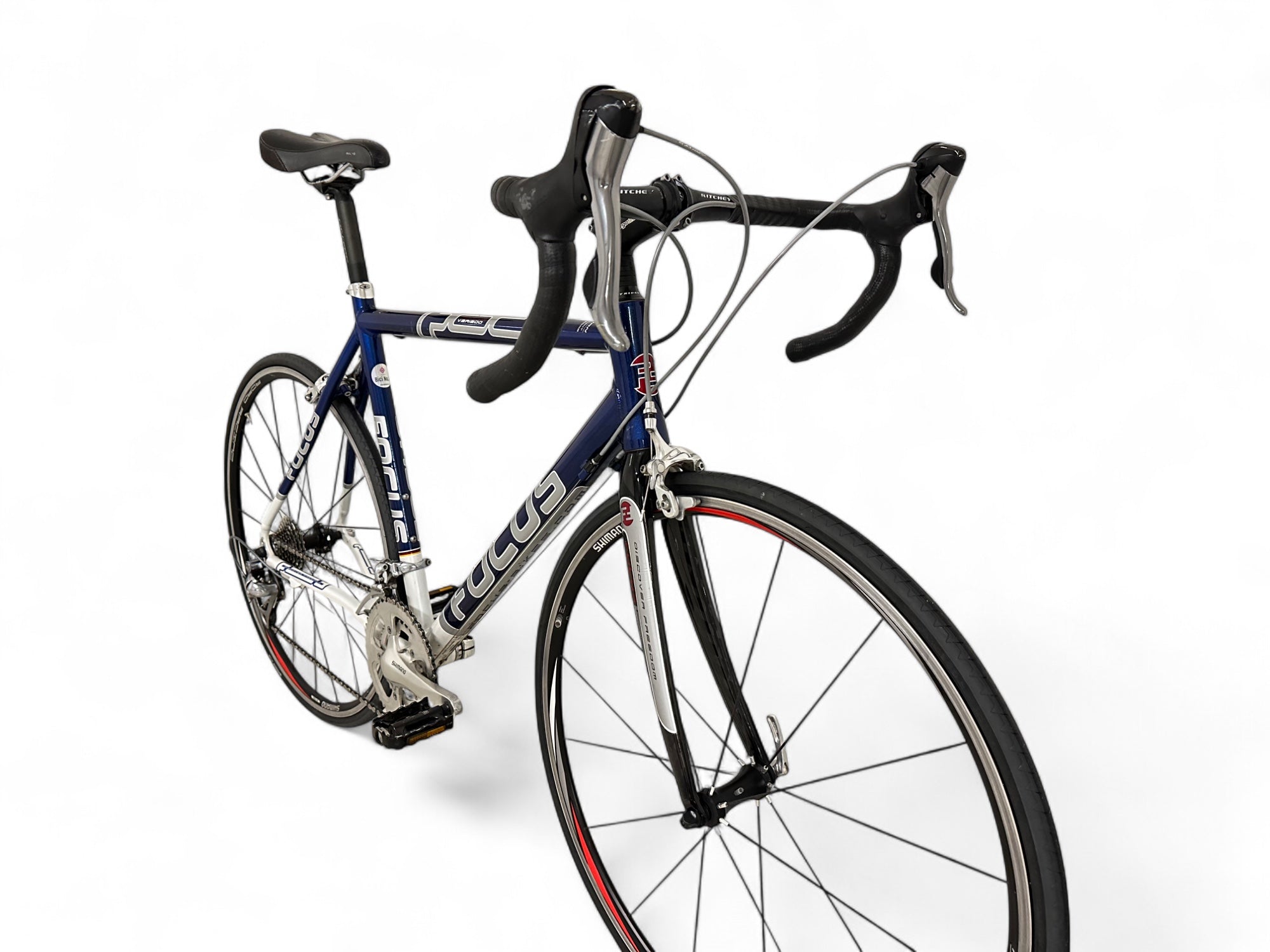 Focus Variado road bike – Shimano 105, carbon fork, very good