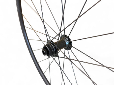 DT Swiss R470 DB Laufradsatz Rennrad