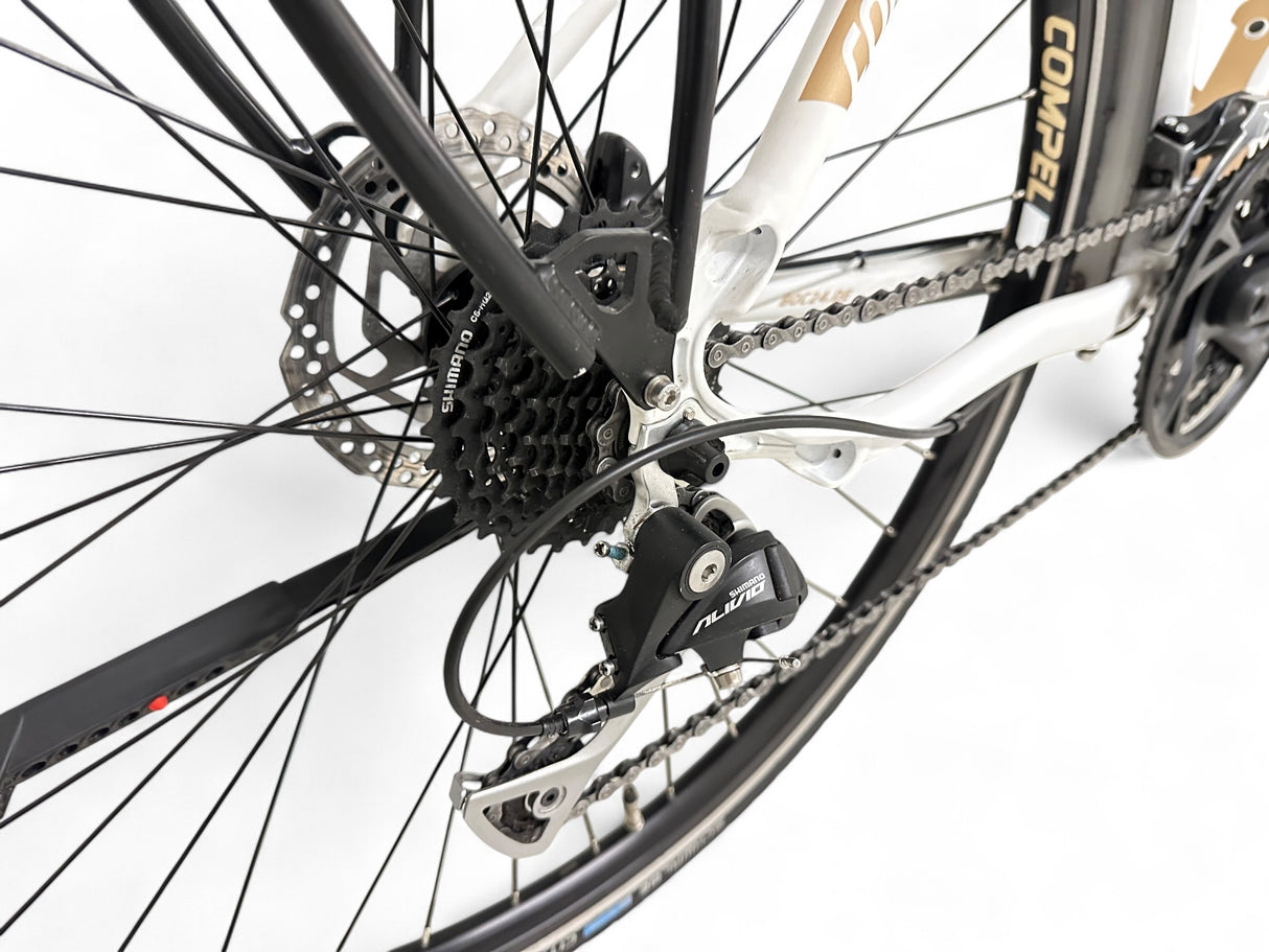 Compel XRC 700 Damen Trekkingrad