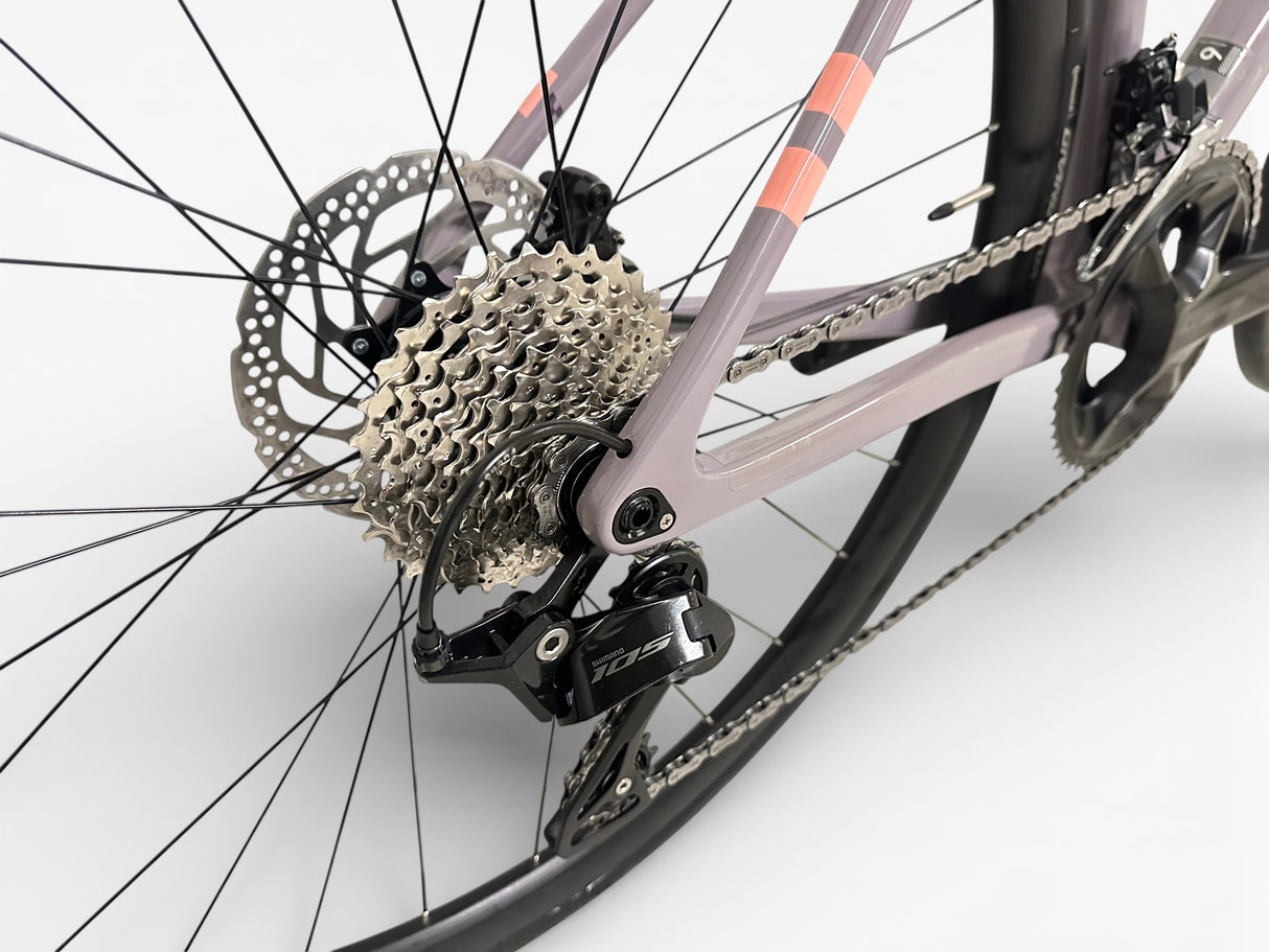 Cube Attain C:62 Race Carbon Rennrad