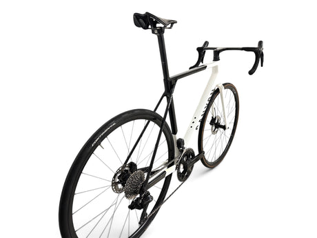 Canyon Ultimate CF SL 7 Di2 Powermeter