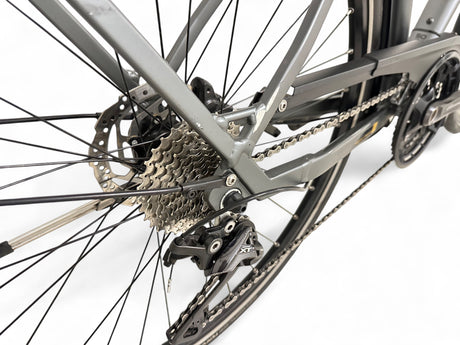 Carver Tour 140 women's trekking bike trapeze