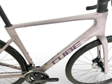 Cube Attain C:62 Race Carbon Rennrad