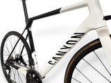 Canyon Ultimate CF SL 7 Di2 Powermeter